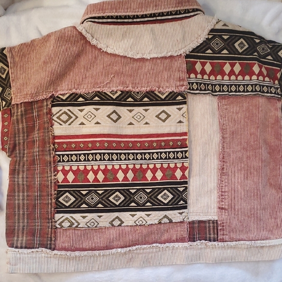 Oli & Hali Multicolor Patchwork Jacket - Picture 5 of 5